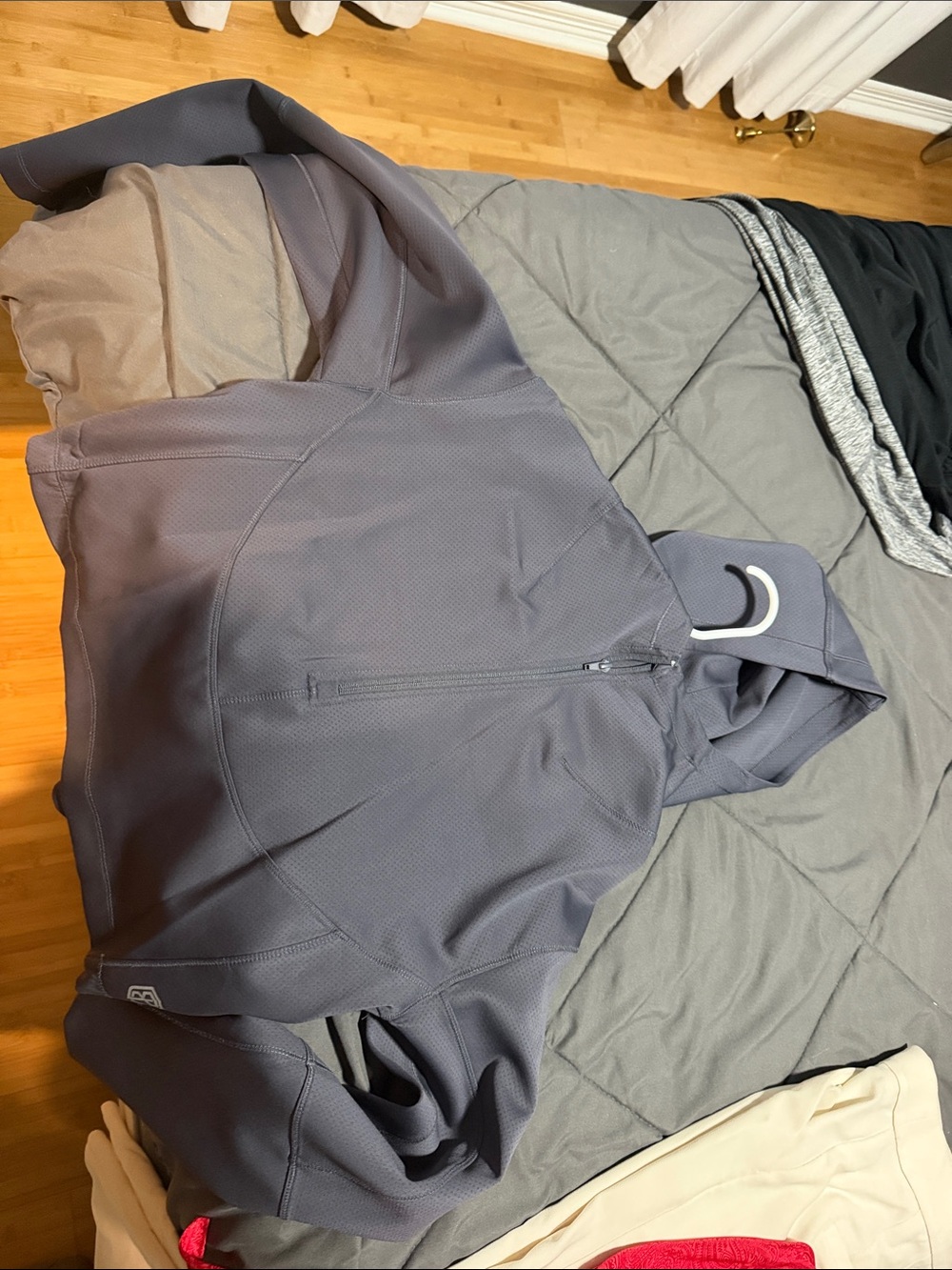 Born Primitive Women's Hooded Performance Jacket - Gray